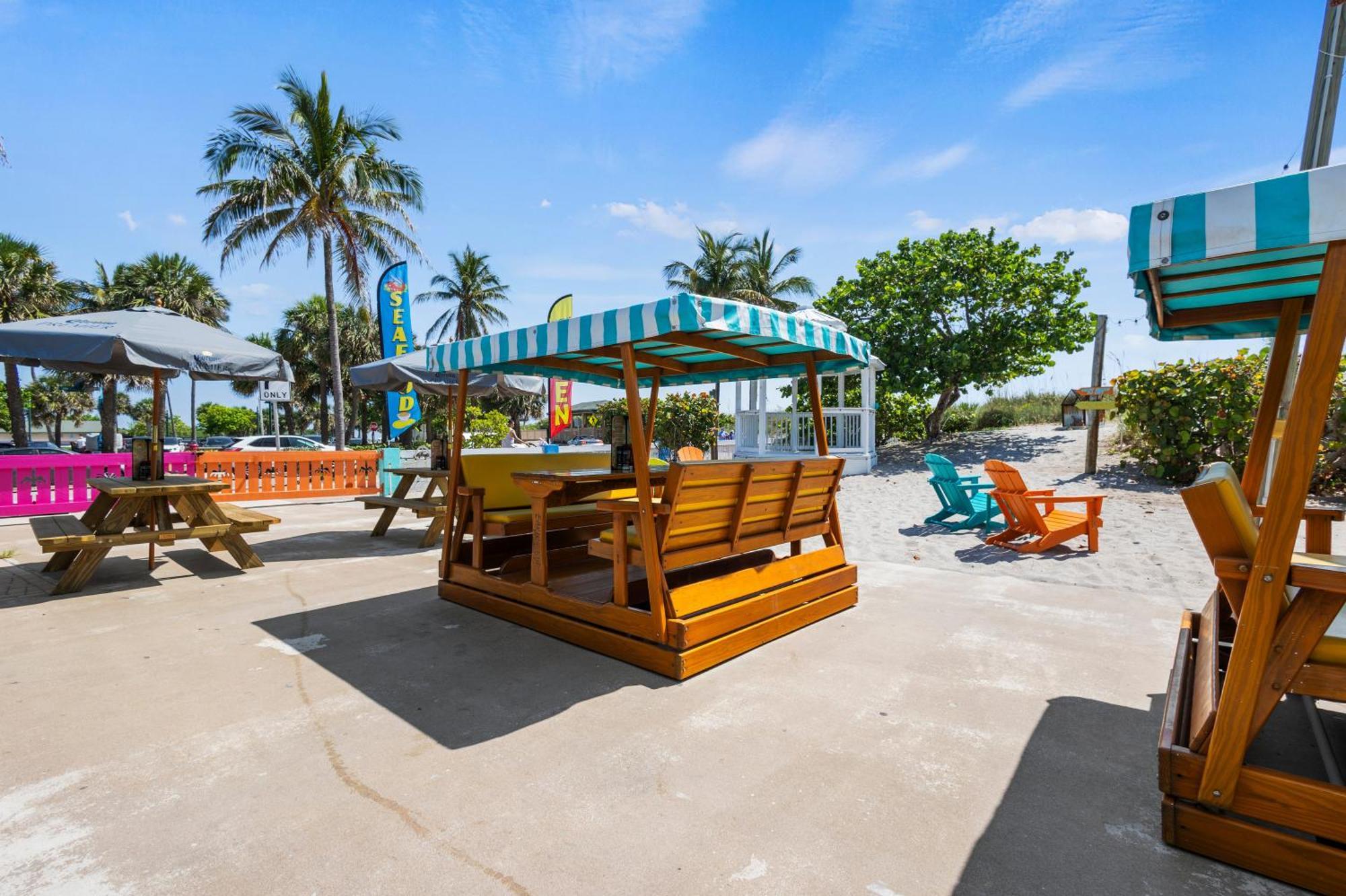 Oceanfront Inn, Inlet View Room, King Bed, #14 Форт Пирс Экстерьер фото