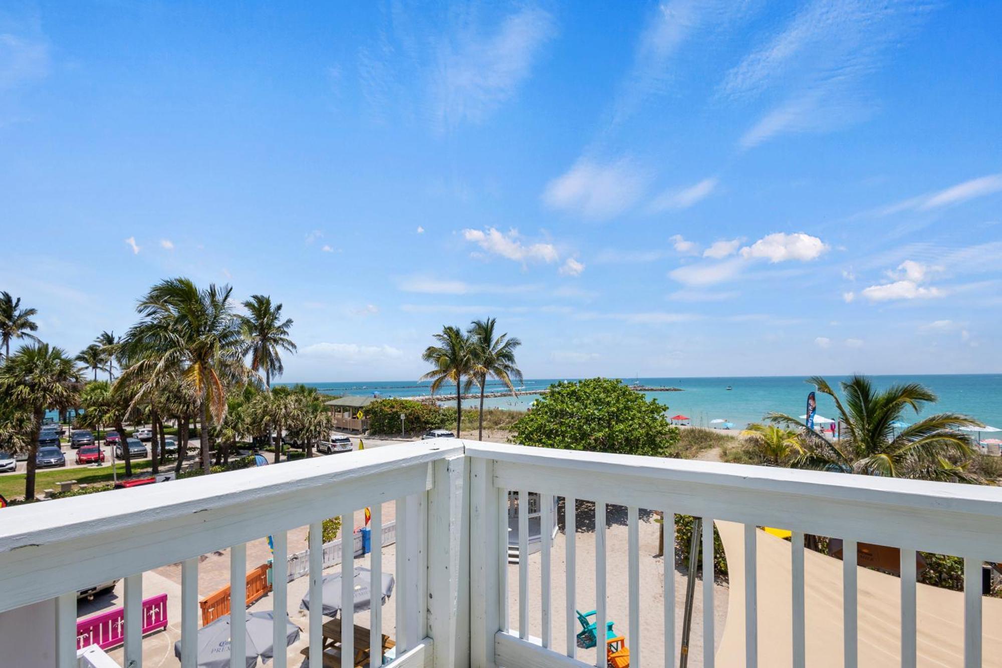 Oceanfront Inn, Inlet View Room, King Bed, #14 Форт Пирс Экстерьер фото