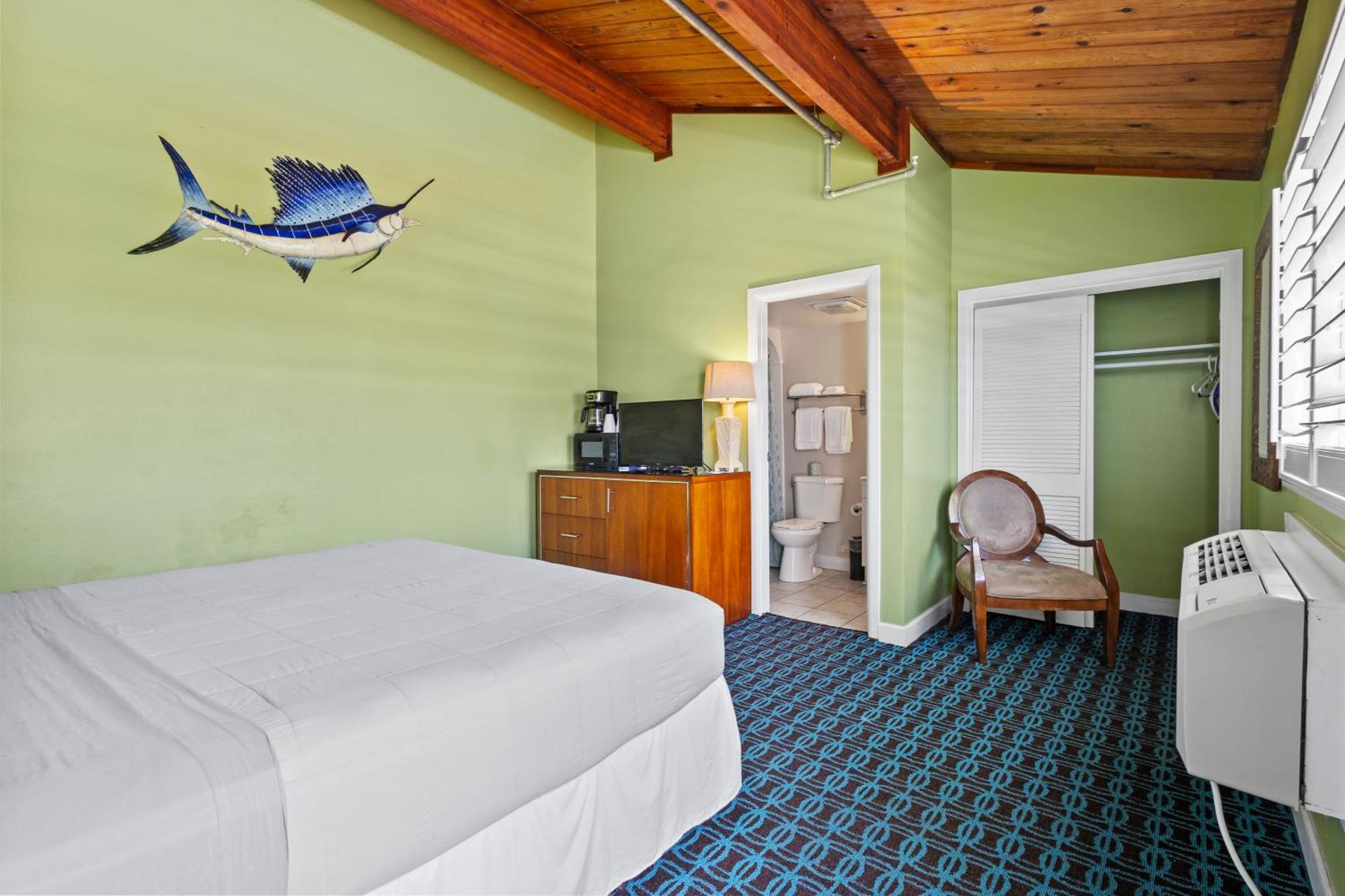 Oceanfront Inn, Inlet View Room, King Bed, #14 Форт Пирс Экстерьер фото